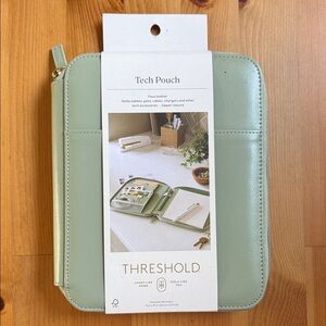 NEW Threshold tech pouch